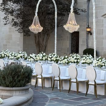 VLM Flowers - Florists Near Me - Pasadena, California