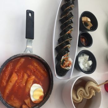 Dan Moo Ji - Dduk bbok gi, kimbap, and soup with rice cake - Korean Near Me - Duluth, Georgia Dan Moo Ji - Dduk bbok gi, kimbap, and soup with rice cake - Korean Near Me - Duluth, Georgia