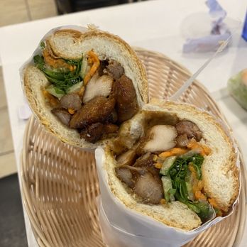 Pho Queen - No. 5 Grilled Chicken Sandwich - $9.25 - Vietnamese Near Me - Pleasanton, California