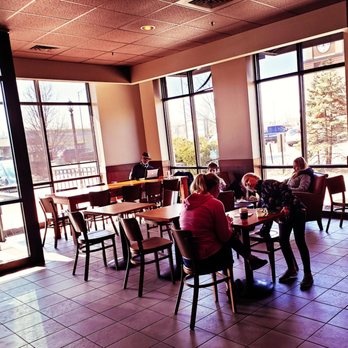 Starbucks - Coffee & Tea Near Me - St. Charles, Illinois
