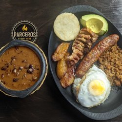 Parceros Street Food