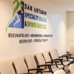 San Antonio Specialty Health & Sports Medicine - Interior of waiting room lobby