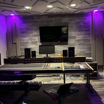 Voracity Studios - Recording & Rehearsal Studios Near Me - Beachwood, Ohio Voracity Studios - Recording & Rehearsal Studios Near Me - Beachwood, Ohio