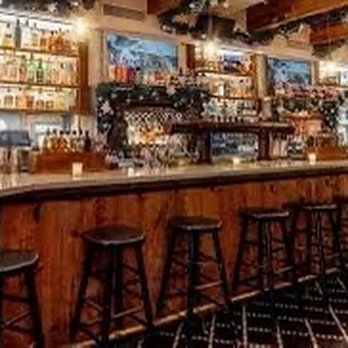 Tanner Smiths - Cocktail Bars Near Me - New York, New York