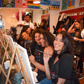 Paint & Sip Studio New York - Paint & Sip Near Me - New York, New York Paint & Sip Studio New York - Paint & Sip Near Me - New York, New York
