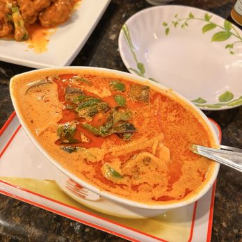 Basil Thai - Red Curry w Shrimp - Thai Near Me - Austin, Texas Basil Thai - Red Curry w Shrimp - Thai Near Me - Austin, Texas