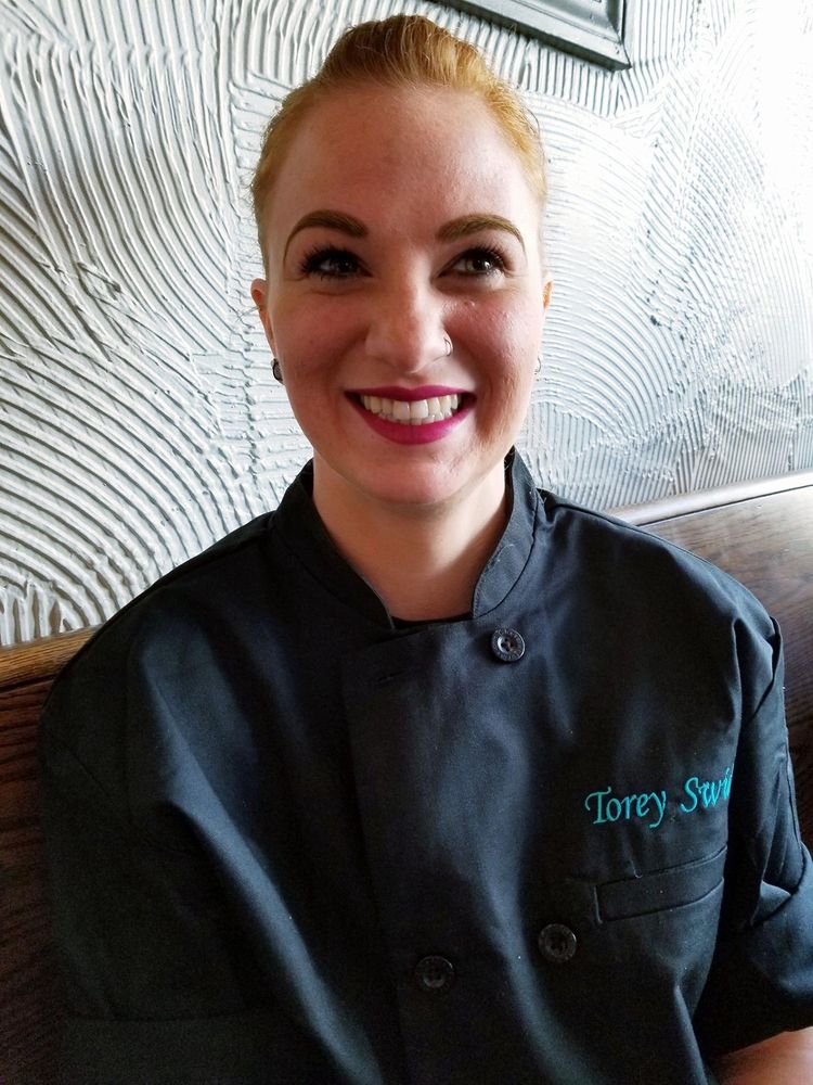 The Hangry Redhead Logo