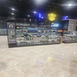 Jax Market - Shizz and slushy right next to em