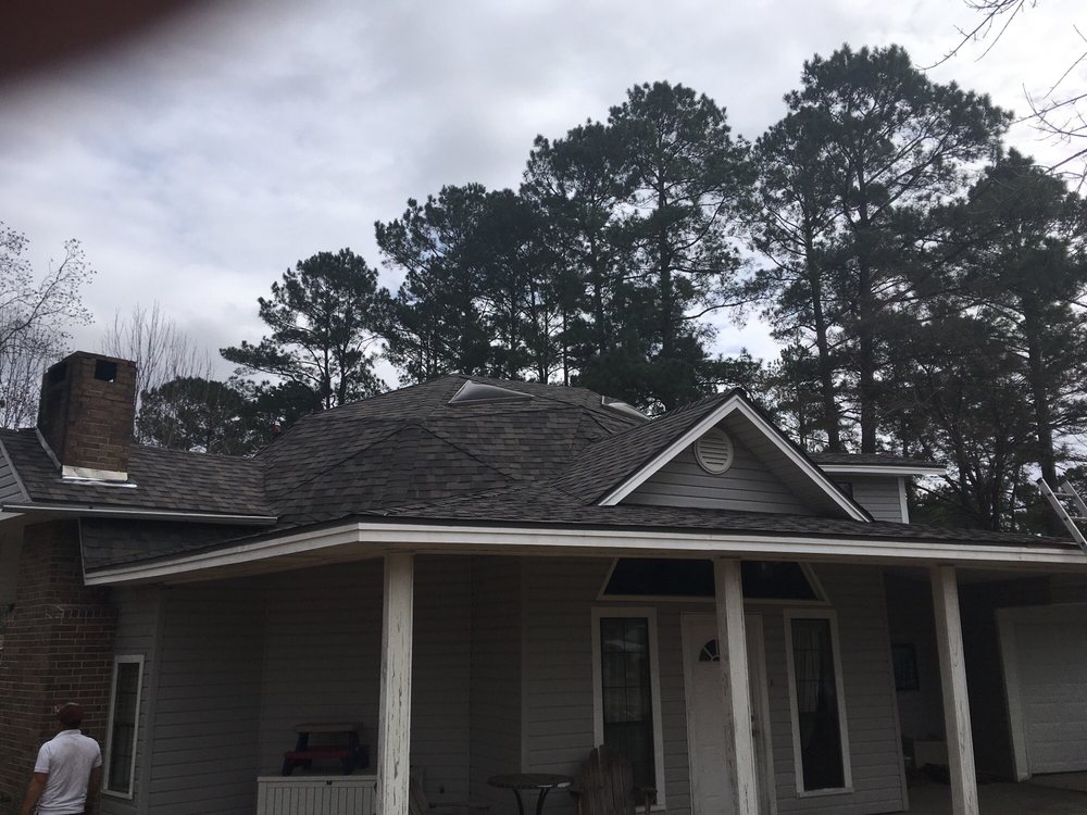 Slide of Strata Roofing and Construction