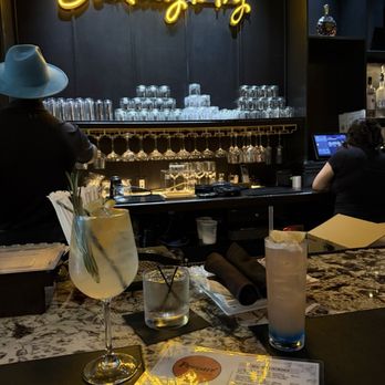 Provare - Bar area - Cajun/Creole Near Me - Chicago, Illinois Provare - Bar area - Cajun/Creole Near Me - Chicago, Illinois