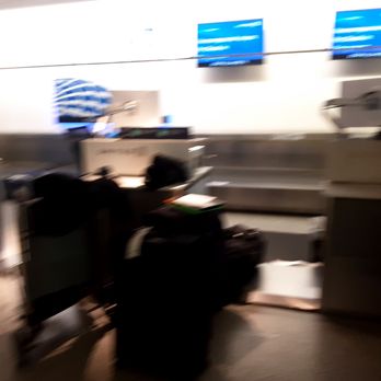 United Airlines - refused to assist me - Airlines Near Me - Newark, New Jersey United Airlines - refused to assist me - Airlines Near Me - Newark, New Jersey
