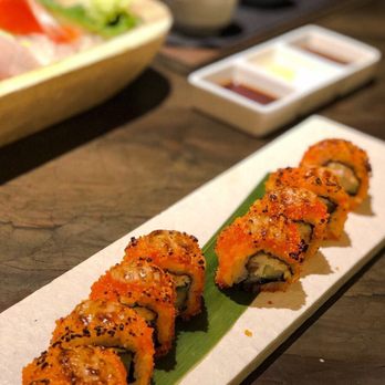 JaBistro - Jabistrol roll - Japanese Near Me - Toronto, Ontario