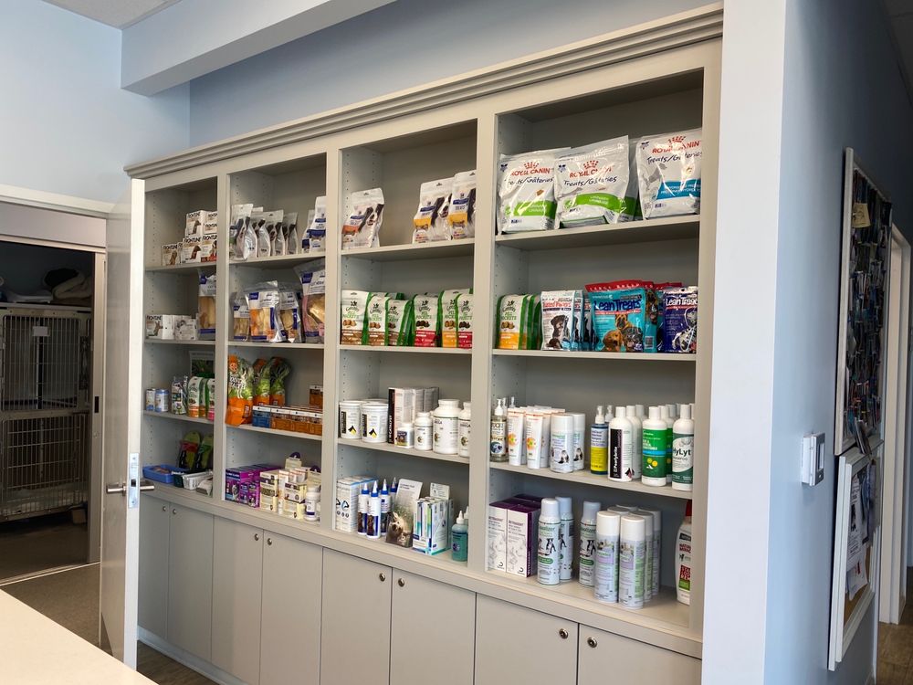 SALZBURG ANIMAL HOSPITAL Updated August 2024 27 Photos & 14 Reviews