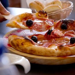 Bordas Pizzaria