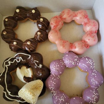 Teamoji - 4 pack of mochi donuts - Bubble Tea Near Me - Columbus, Ohio