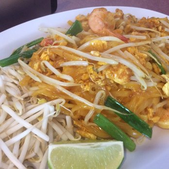 Siam Sunset - Really good PadThai - Thai Near Me - Los Angeles, California