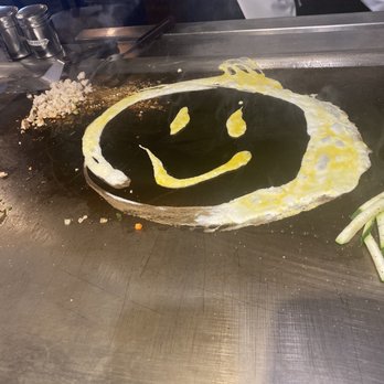 Benihana - Concord - Happy face with the rice for moms !! - Sushi Bars Near Me - Concord, California