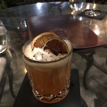 The Culver Hotel Bar & Restaurant - Chipping the birdie - Hotels Near Me - Culver City, California The Culver Hotel Bar & Restaurant - Chipping the birdie - Hotels Near Me - Culver City, California
