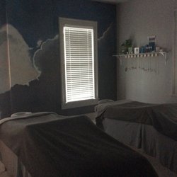 House of Therapy - Dreamy Cloud Massage Room (comfortable fit for two)