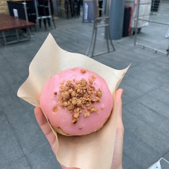 Crosstown Doughnuts & Coffee - Donuts Near Me - London, XGL Crosstown Doughnuts & Coffee - Donuts Near Me - London, XGL