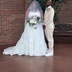 Susan Marie Tailors & Wedding Dress Alterations