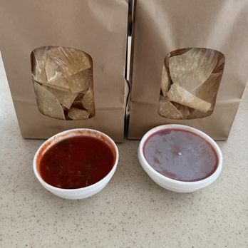 Cactus Grill - Complimentary chips and salsa - Mexican Near Me - Leawood, Kansas