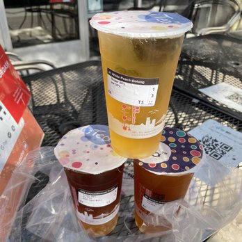 i-Tea - Peach oolong tea is the best - Bubble Tea Near Me - Davis, California