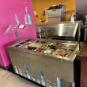 La Divina Tacos - Toppings and salsa bar - Mexican Near Me - Buffalo, New York