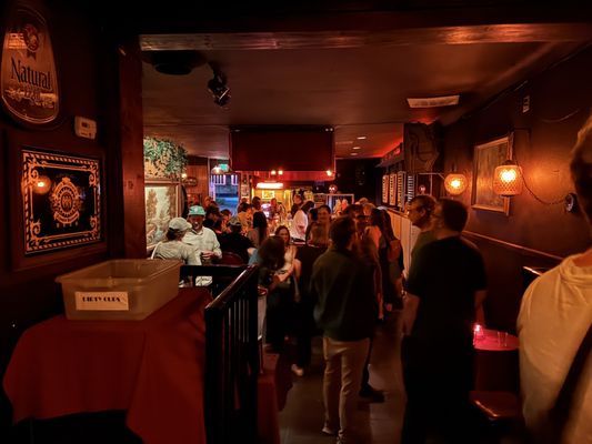 Little Hill Lounge by null