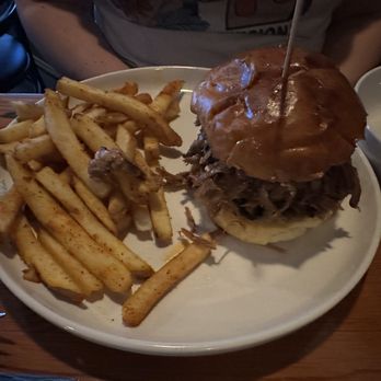 The Love Shack Grill - Barbeque Near Me - Warren, Rhode Island