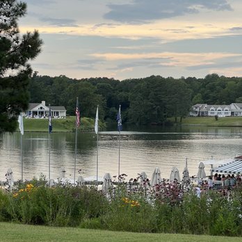 The Tides Inn - Hotels Near Me - Irvington, Virginia The Tides Inn - Hotels Near Me - Irvington, Virginia
