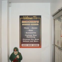 Shooters Service Center - Entry Way