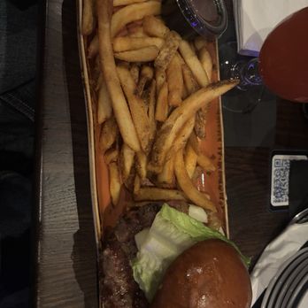 Fort Lauderdale Improv - Burger and fries - Comedy Clubs Near Me - Dania Beach, Florida Fort Lauderdale Improv - Burger and fries - Comedy Clubs Near Me - Dania Beach, Florida