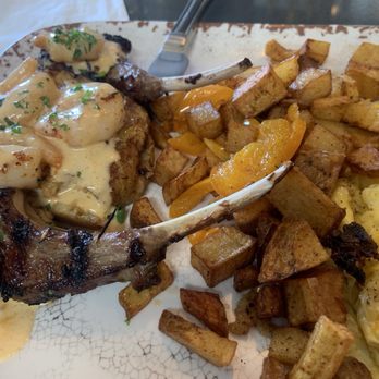 Crab Cab - Lamb crab cake and shrimps potatoes & eggs Brunch - Seafood Near Me - Alexandria, Virginia Crab Cab - Lamb crab cake and shrimps potatoes & eggs Brunch - Seafood Near Me - Alexandria, Virginia