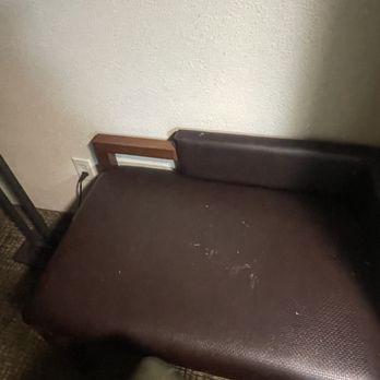 Comfort Inn Binghamton I-81 - Stains on room bench - Hotels Near Me - Binghamton, New York