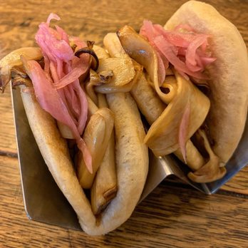 Momona - The mushroom bao with the pickled red onions keeps me coming back. And you can't have just one! - Ramen Near Me - Chico, California