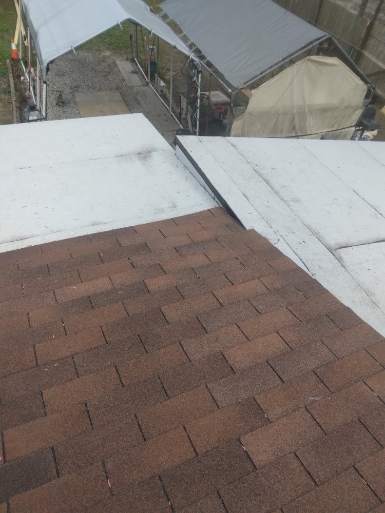 Slide of E&E Roofing and Repairs