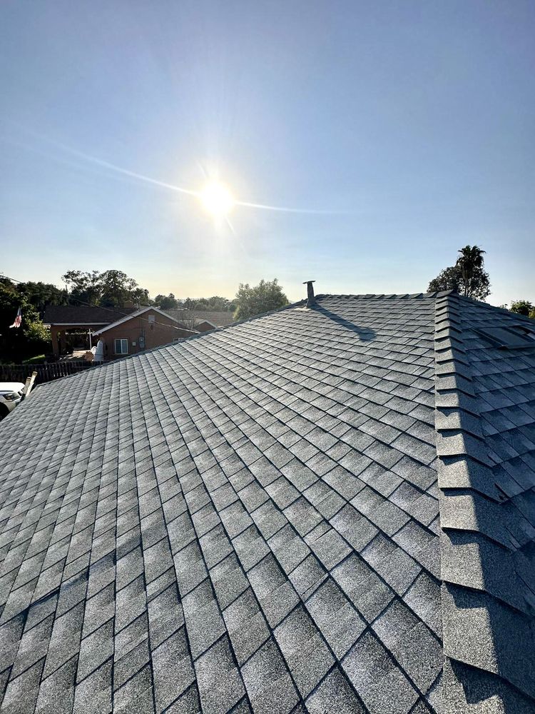 Slide of Roofing and More