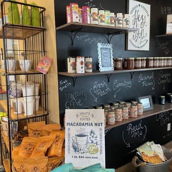 Polly's Pies - American Near Me - Norco, California