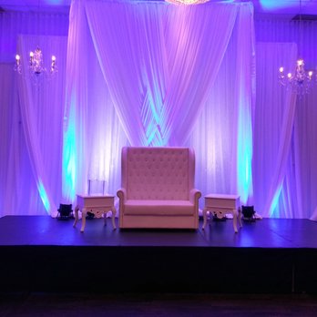 Baccino - Custom backdrops and lighting - Party & Event Planning Near Me - Dorval, Quebec