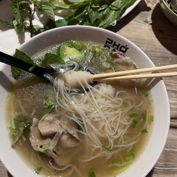 Pho Bar Vietnamese Kitchen - RARE EYE ROUND PHO l Pho Tai - Vietnamese Near Me - Davie, Florida Pho Bar Vietnamese Kitchen - RARE EYE ROUND PHO l Pho Tai - Vietnamese Near Me - Davie, Florida
