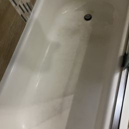 Broken tub Broken tub
