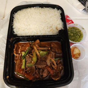 Thai Taste - Pad Prik Kang (King) with Beef - Thai Near Me - Fresno, California