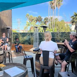 Costa Azul Winery - Great singer performing in the back patio