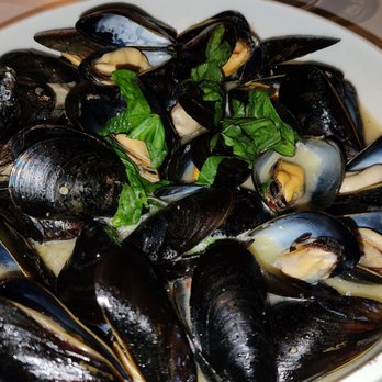 Sixty Vines - Plenty of mussels to share. Broth is delish. Add more sourdough bread. Trust me! - Wine Bars Near Me - Winter Park, Florida Sixty Vines - Plenty of mussels to share. Broth is delish. Add more sourdough bread. Trust me! - Wine Bars Near Me - Winter Park, Florida
