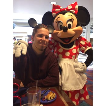 Chef Mickey's - American Near Me - Lake Buena Vista, Florida