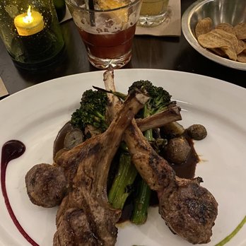 Hugo's Invitados - Lamb Chuletas - Seafood Near Me - Irving, Texas