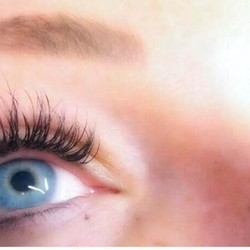 Lush Lashes by J