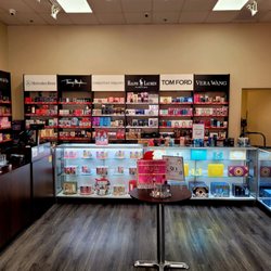 The Fragrance Outlet - Pretty high end collection