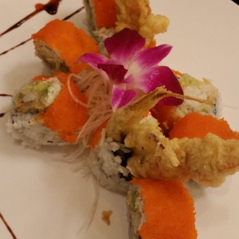 Irashai Sushi - Spider Roll - Sushi Bars Near Me - Seattle, Washington